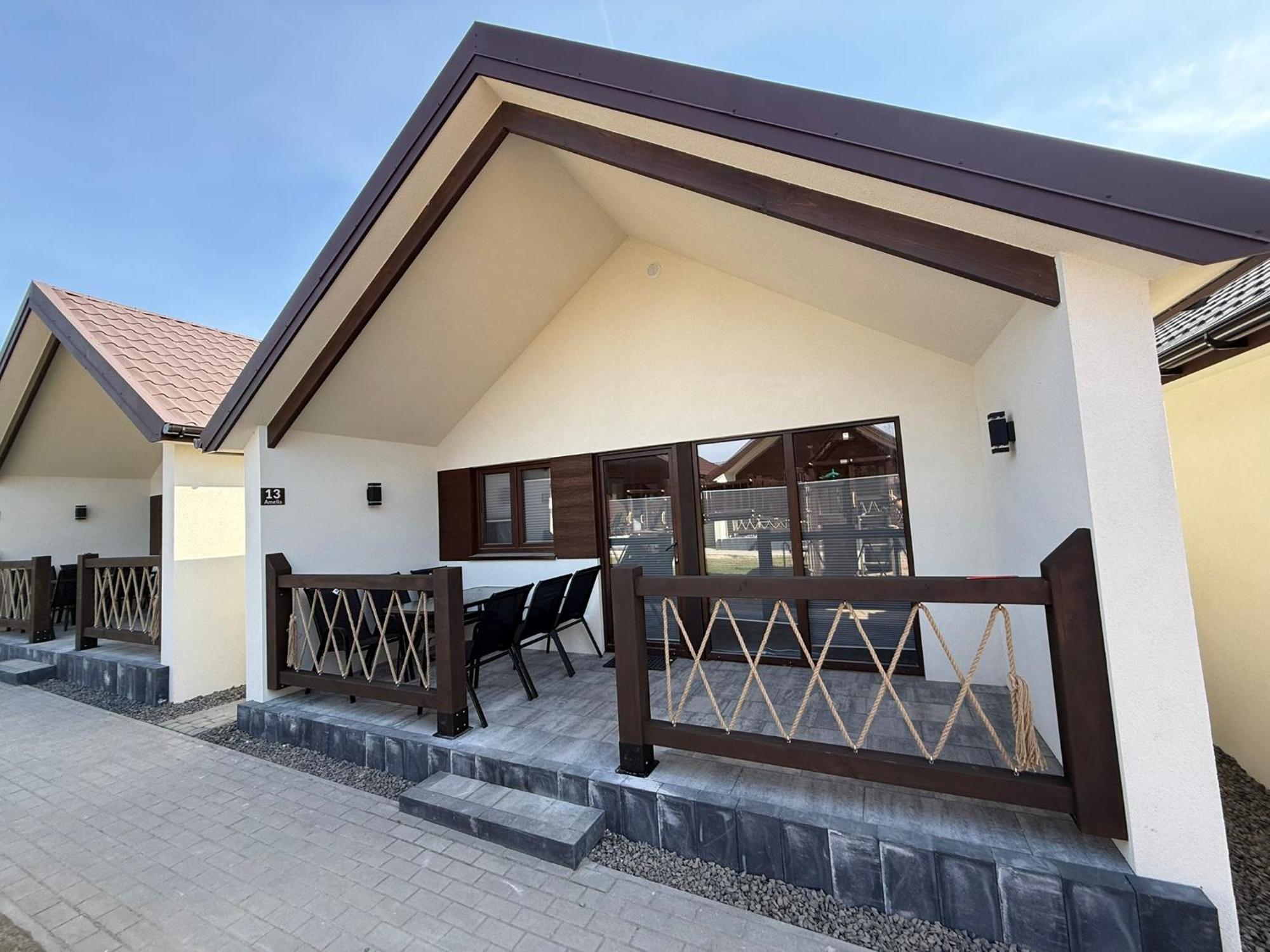 Osrodek Wczasowy Amelia Holiday park Jaroslawiec